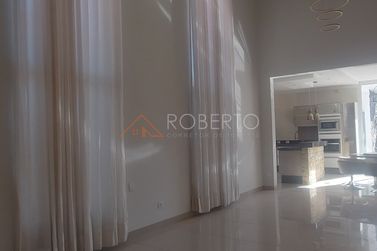 Casa &agrave; venda - 340m&sup2; - MONTE CRISTO