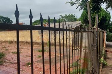 Terreno &agrave; venda - 250m&sup2; - Jardim Alvorada do Sul