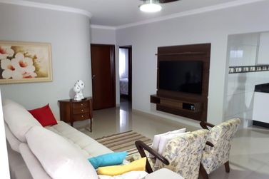 Casa &agrave; venda - 126m&sup2; - Jardim S&atilde;o Jorge