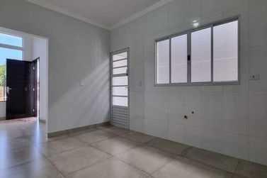 Casa &agrave; venda - 80m&sup2; - Jardim S&atilde;o Jorge