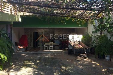 Sobrado &agrave; venda - 318m&sup2; - Centro