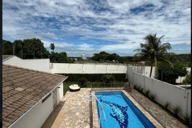 Casa &agrave; venda - 360m&sup2; - Condom&iacute;nio Mont Blanc