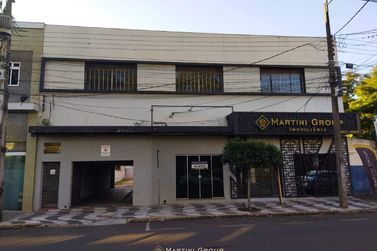 Sala Comercial &agrave; venda - 481m&sup2; - Centro