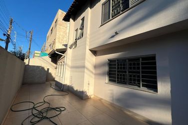 Sobrado para alugar - Jardim Ouro Branco