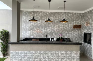 Casa &agrave; venda - 242m&sup2; - Jardim S&atilde;o Jo&atilde;o