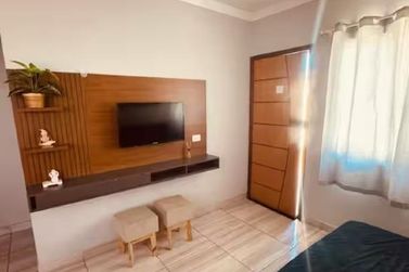 Casa &agrave; venda - 110m&sup2; - Jardim Santos Dumont