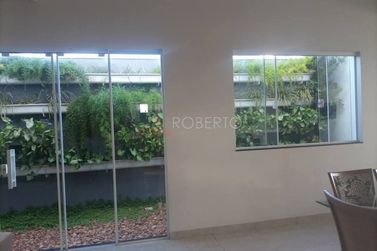 Casa &agrave; venda - 360m&sup2; - MONTE CRISTO