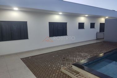 Casa &agrave; venda - 360m&sup2; - MONTE CRISTO
