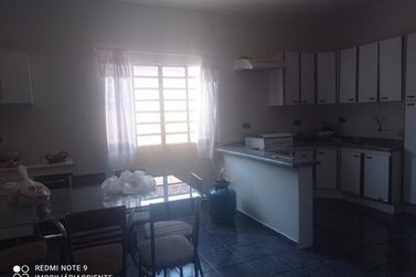 Casa &agrave; venda - 277m&sup2; - jardim Santos Dumont