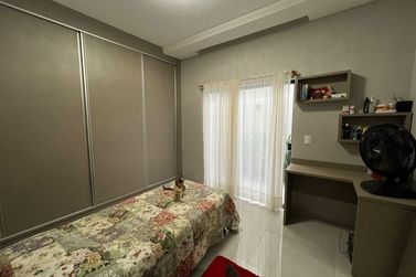 Casa &agrave; venda - Jardim Santos Dumont