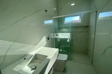 Casa &agrave; venda - 219m&sup2; - Condom&iacute;nio Parthenon