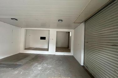 Sala Comercial para alugar - 110m&sup2; - Centro