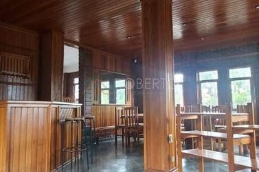 Sobrado &agrave; venda - 250m&sup2; - Centro