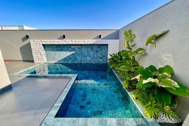 Casa &agrave; venda - 219m&sup2; - Condom&iacute;nio Parthenon
