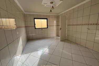 Sobrado para alugar - 178m&sup2; - Centro