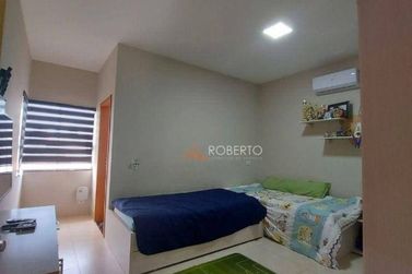 Sobrado &agrave; venda - 292m&sup2; - Jardim Monte Cristo