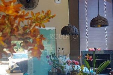 Casa &agrave; venda - 480m&sup2; - Jardim Farropilha