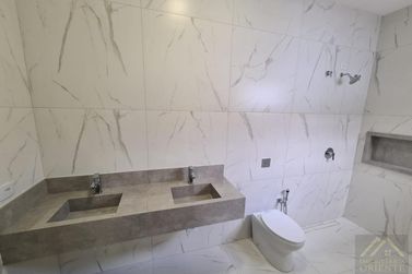 Casa &agrave; venda - 200m&sup2; - Monte Cristo