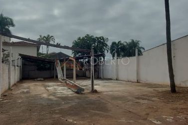 Terreno &agrave; venda - 330m&sup2; - Jardim Ibirapuera