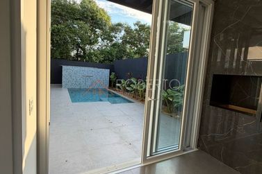 Casa &agrave; venda - 360m&sup2; - MONTE CRISTO