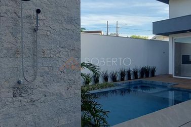 Casa &agrave; venda - 450m&sup2; - Jardim Asa Branca