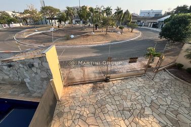 Casa para alugar - 174m&sup2; - Jardim Ouro Branco