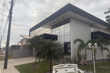 Casa &agrave; venda - 230m&sup2; - Condom&iacute;nio Arauc&aacute;ria