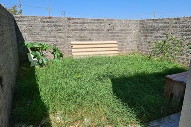 Casa &agrave; venda - 83m&sup2; - Jardim O&aacute;sis