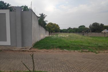 Terreno &agrave; venda - 600m&sup2; - Condom&iacute;nio Royal Boulevard