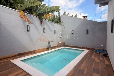 Casa &agrave; venda - 303m&sup2; - Conjunto Habitacional Sumar&eacute; (Sumar&eacute;)