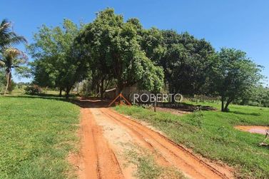 Ch&aacute;cara &agrave; venda - 48400m&sup2; - Graciosa