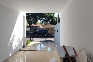 Casa &agrave; venda - 110m&sup2; - Jardim Santos Dumont