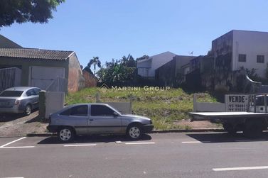 Terreno &agrave; venda - 345m&sup2; - Centro