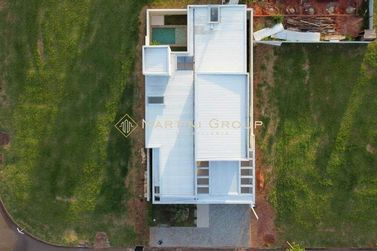 Casa &agrave; venda - 189m&sup2; - Condom&iacute;nio Bougainville