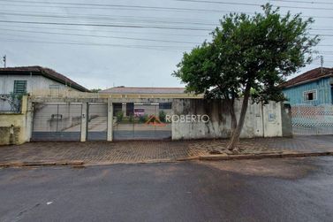 Casa &agrave; venda - 214m&sup2; - Jardim S&atilde;o Jo&atilde;o