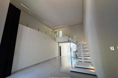 Casa &agrave; venda - 305m&sup2; - Condom&iacute;nio Parthenon
