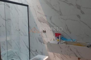 Casa &agrave; venda - 214m&sup2; - Jardim Ouro Branco