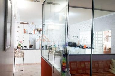 Casa &agrave; venda - 675m&sup2; - Jardim Novo Ouro Branco