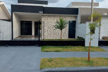 Casa &agrave; venda - 300m&sup2; - Sumar&eacute;