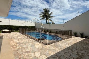 Casa &agrave; venda - 360m&sup2; - Condom&iacute;nio Mont Blanc