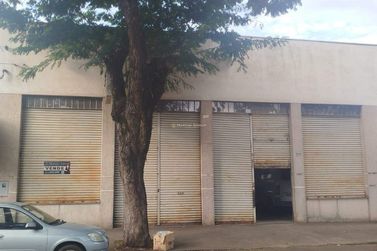 Sal&atilde;o Comercial &agrave; venda - 330m&sup2; - Jardim S&atilde;o Crist&oacute;v&atilde;o