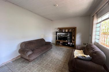 Casa &agrave; venda - 600m&sup2; - Jardim Santos Dumont