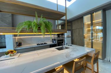 Casa &agrave; venda - 222m&sup2; - Jardim Monte Cristo