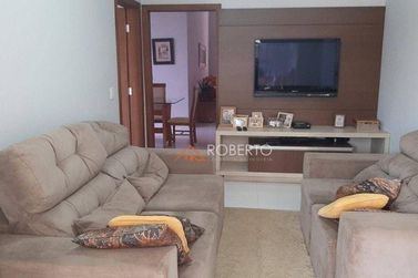 Casa &agrave; venda - 260m&sup2; - Jardim Igua&ccedil;u