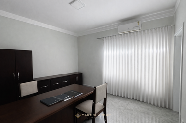 Casa &agrave; venda - 200m&sup2; - Condom&iacute;nio Royal Park