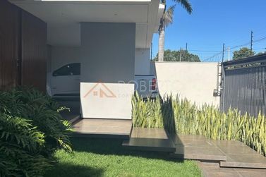 Casa &agrave; venda - 428m&sup2; - Jardim Ouro Branco