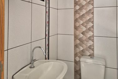 Casa &agrave; venda - 140m&sup2; - Jardim Oasis