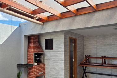Casa &agrave; venda - 140m&sup2; - Jardim Oasis