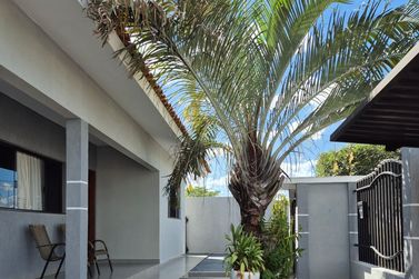 Casa &agrave; venda - 140m&sup2; - Jardim Oasis