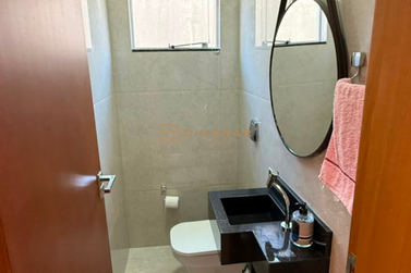 Sobrado &agrave; venda - 207m&sup2; - Centro